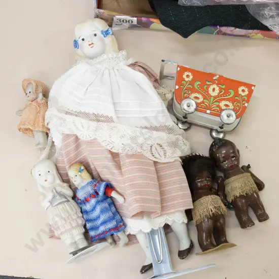 Pair All Composition Maori Boy and Girl Dolls