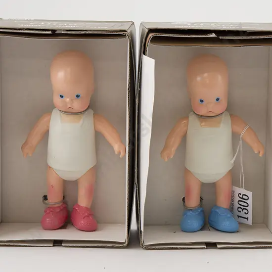 Boxed Horsman Hard Plastic New Limited Edition Hebee - Shebee Dolls
