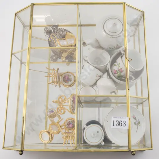 Victorian Child's Part Nursery Teaset