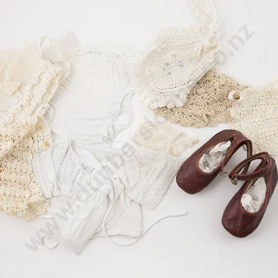 Vintage Pair Toddler Shoes and Various Baby/Doll Bonnets