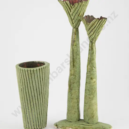 Raewyn Atkinson Double Nikau Form & Vase (2)