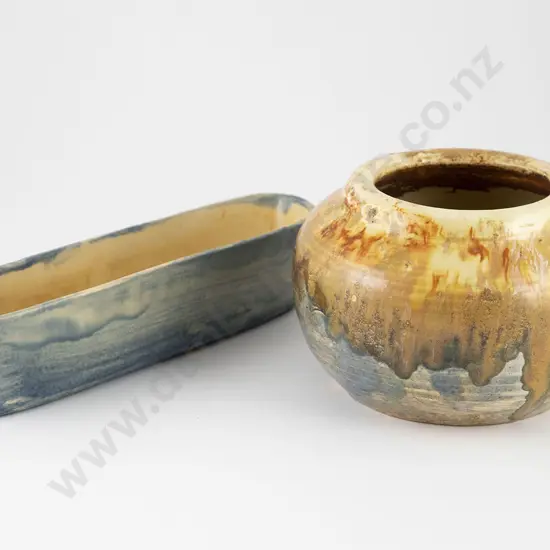 Briar Gardner Flower Vase and Trough (2)