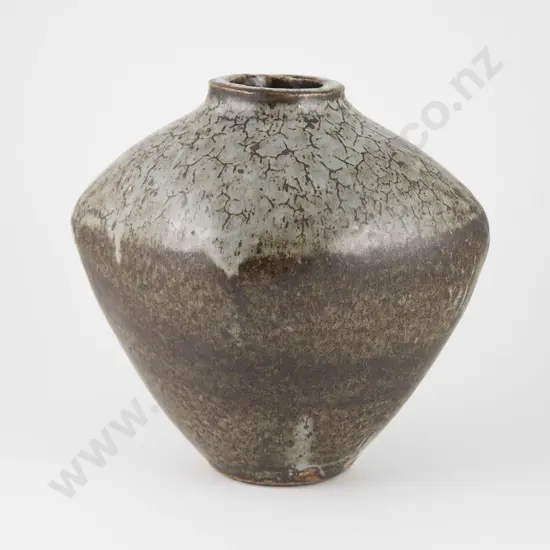 Len Castle Shouldered Vase