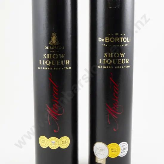 2 bottles (canister) De Bortoli "Show Liqueur" Muscat 8 year old Oak Barrel Aged