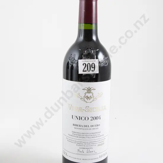 1 bottle Vega-Sicilia Unico 2004 bottle Number 064258