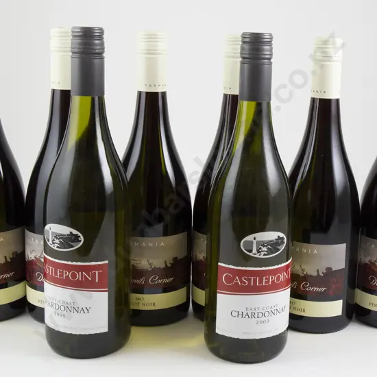 6 bottles Devil's Corner Tasmania Pinot Noir 2017 & 2 bottles Castlepoint Chardonnay 2009
