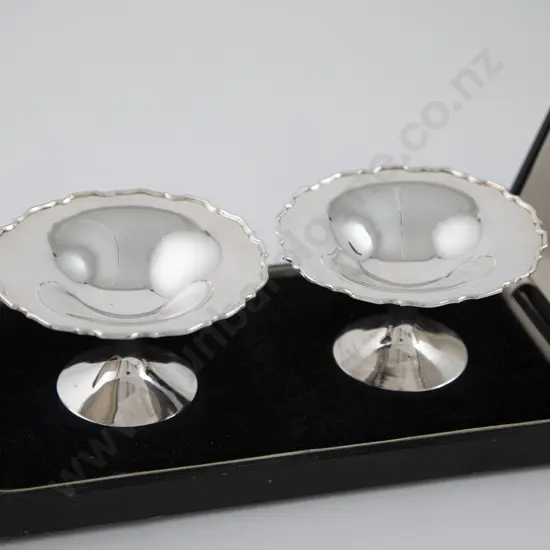 Cased Pair Geo V S/S Bon Bon Dishes