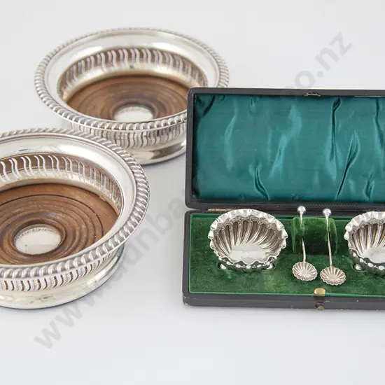 Cased Pair S/S Salts