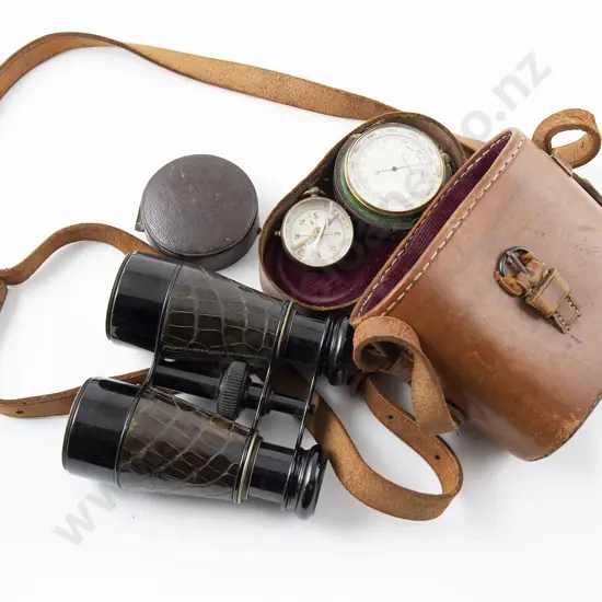 Vict Pocket Barometer & Case