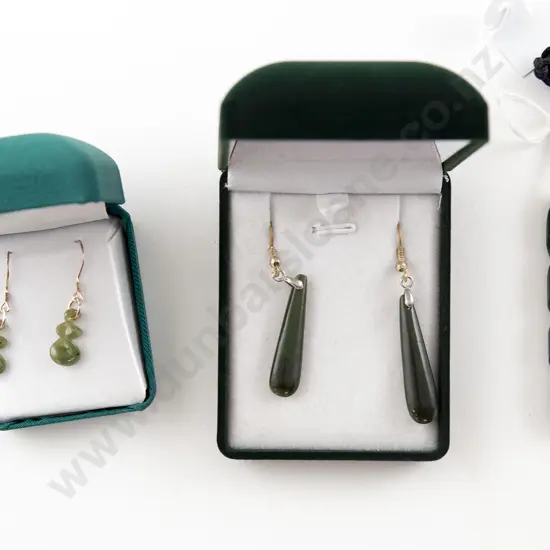 Greenstone Twist Drop Pendant