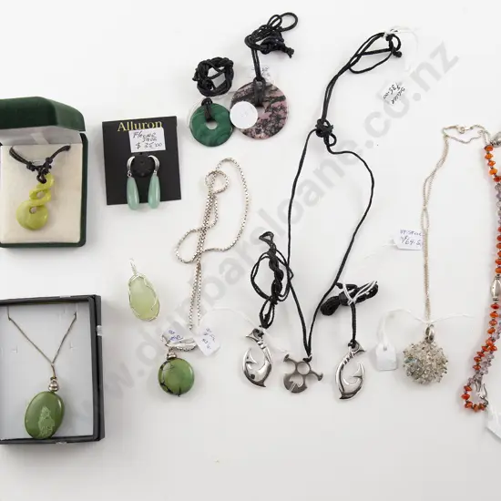 Assorted Silver Mounted and other Jewellery