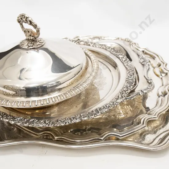 Quantity of S/P Trays with Small Entree Dish