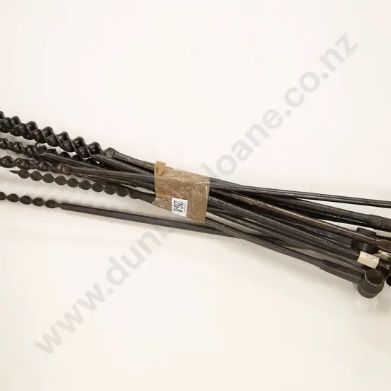 Quantity of Hand Augers