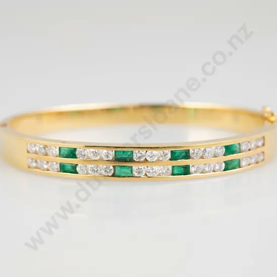 18ct 38stone Emerald and Diamond Hinged Snap Bangle