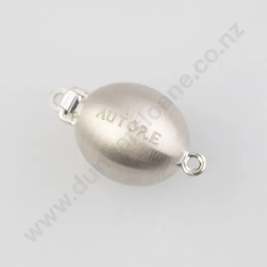 18ct White Gold Autore Pearl Clasp
