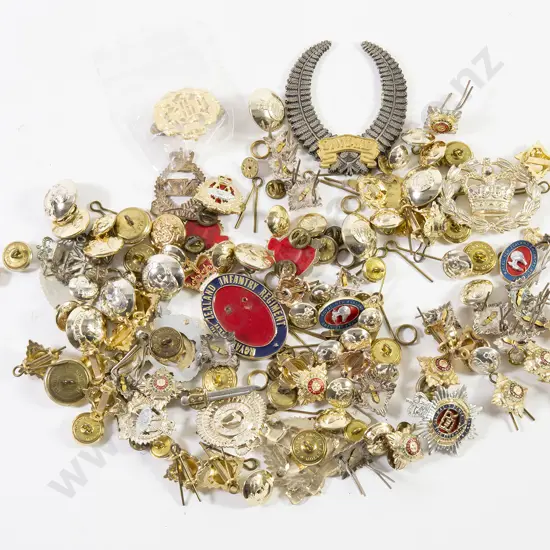 Collection Modern NZ Military Regimental Badges and Buttons