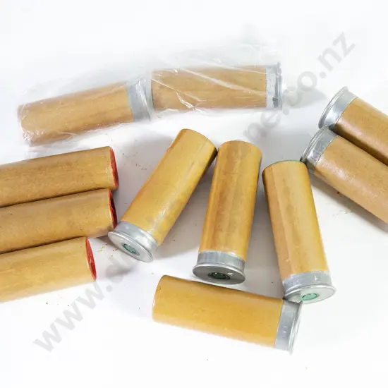 Eleven Flare Pistol Rounds