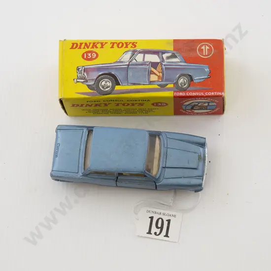 Boxed Dinky 139