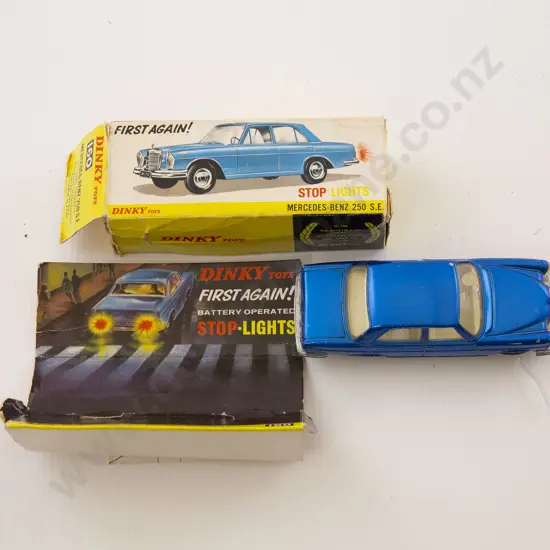 Boxed Dinky 160