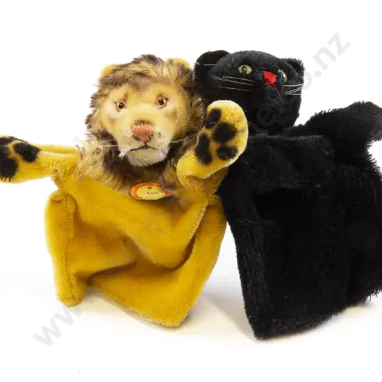 Two Steiff Hand Puppets