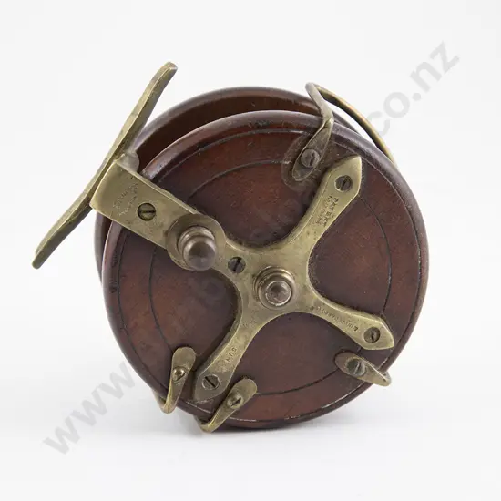 Vict Mahogany & Brass Star Back Nottingham Salmon Reel