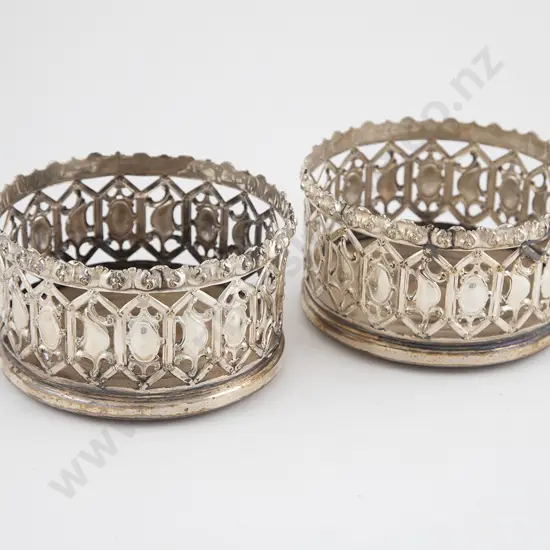 Pair S/P Wine Coasters