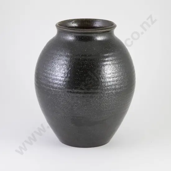 Mirek Smisek Ovoid Vase