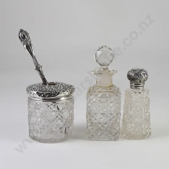 S/S Lidded Cut glass Hair Grip Holder
