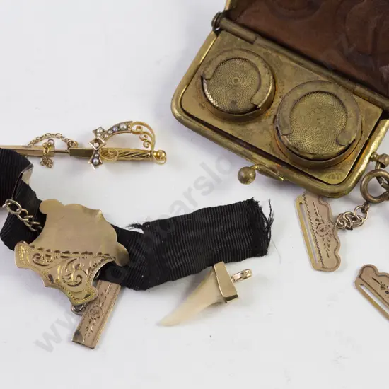 Leather Sovereign Holder