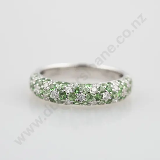 18ct 104stone Green Garnet & Diamond Fancy Band Ring
