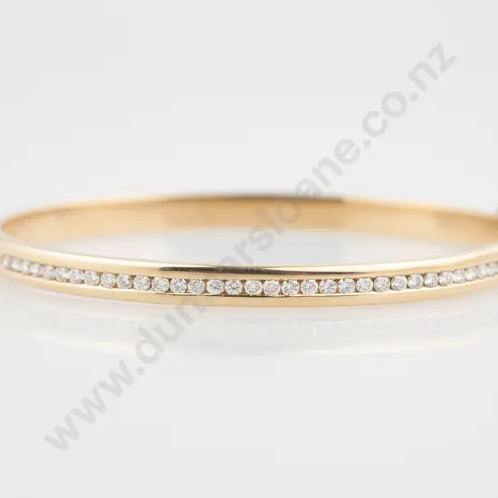 9ct 33stone Diamond Hinged Bangle