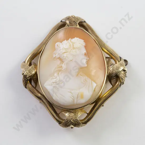 Victorian 9ct Framed Classical Portrait Cameo Brooch