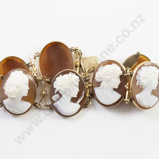 Mid C20th 14ct Seven Panel Cameo Bracelet