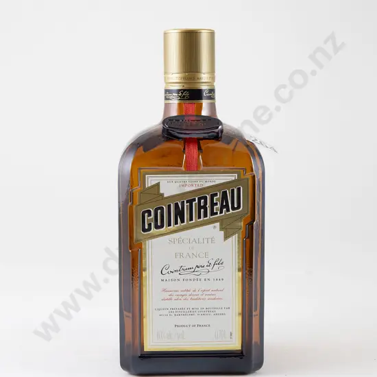 1 bottle 700ml French Cointreau