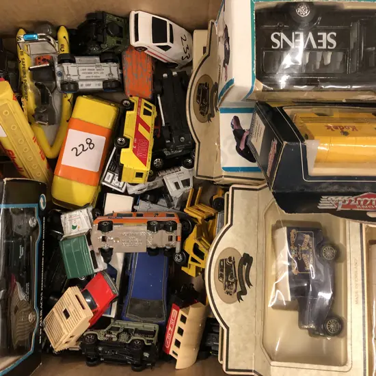 Qty Of Assorted Boxed and Loose Die Cast Models