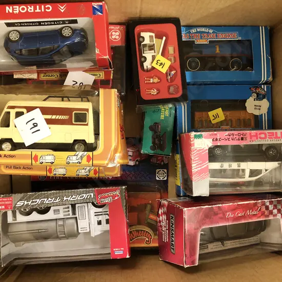 Qty of Assorted Die Cast Models