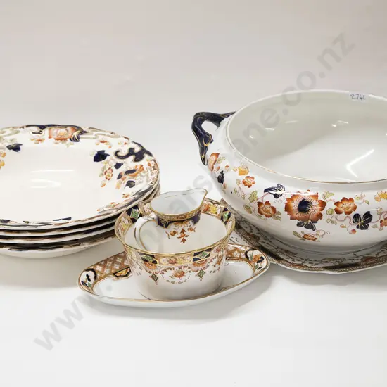 Quantity Late Victorian Dinner China including Losol Ware
