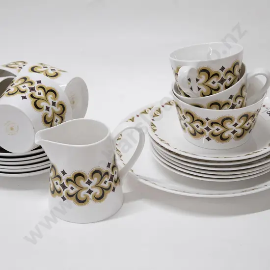 Tuscan 'Arabesque' Tea China