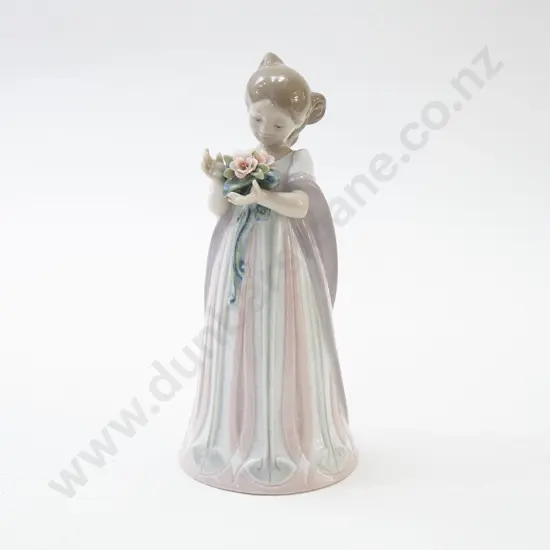 Lladro Figure Girl with Flowers
