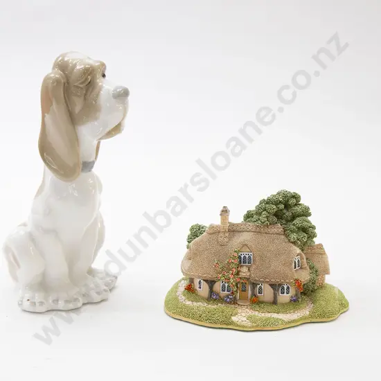 Nao Figure of Dog and Lilliput Lane Cottage