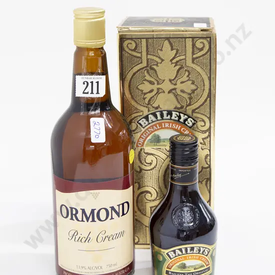 Boxed Baileys Irish Cream with Miniature Baileys and Other Liqeur