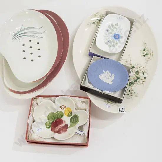Clarice Cliff & Carlton Ware Serving Plates with Two Boxed Wedgwood Dishes and Other