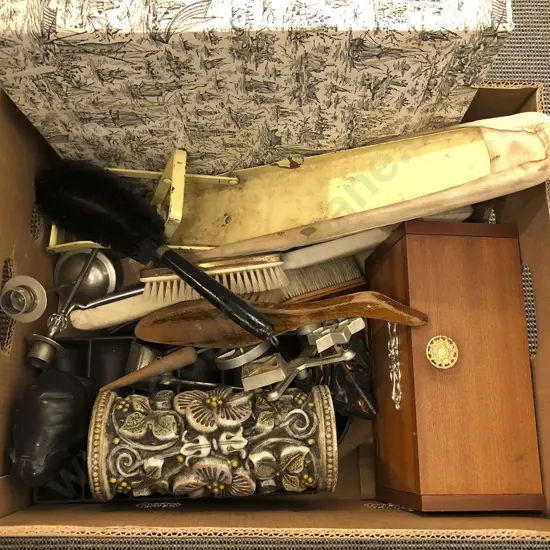 Box of Assorted Vintage incl Cake Plate