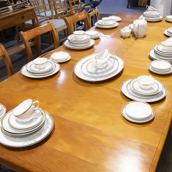 Japanese White Gilt Rimmed Dinner Service