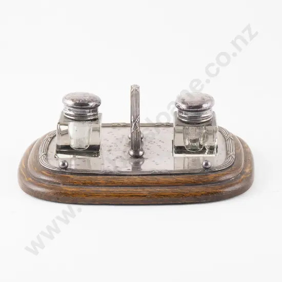 Edw S/Plate & Oak Deskstand