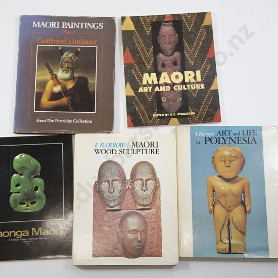 Barrow T - Maori Wood Sculpture