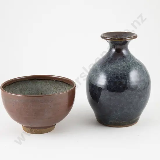 Peter Stichbury Ovoid Vase & Footed Bowl (2)