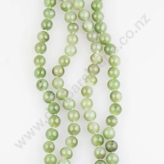 Single Strand Uniform Chinese Jade Bead Necklace