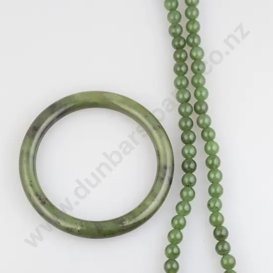 Single Strand Uniform Chinese Jade Bead Necklace