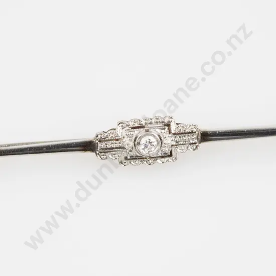 Art Deco 18ct White Gold Single Diamond Bar Brooch
